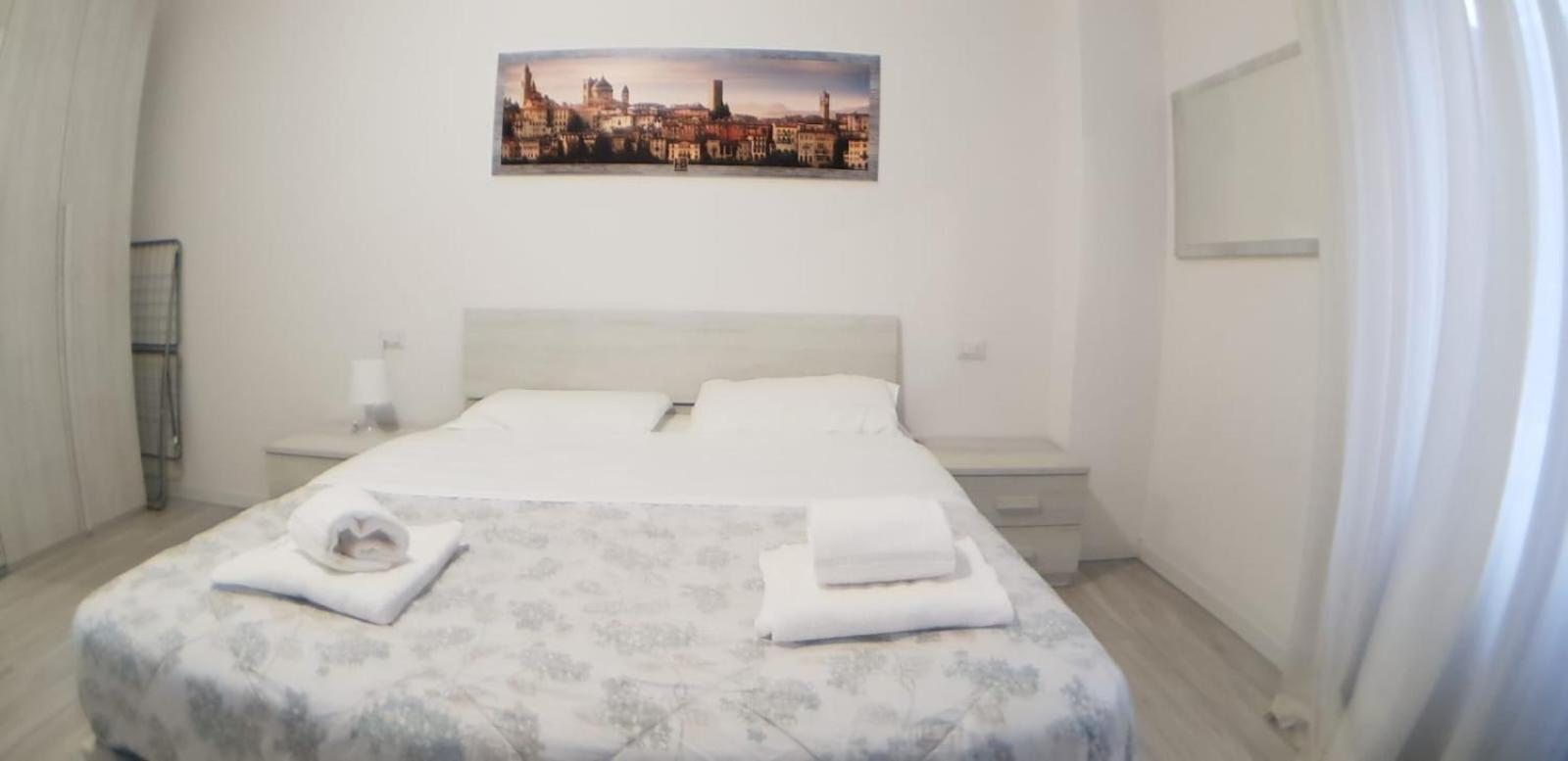 Station'S Apartments Bergamo Zewnętrze zdjęcie